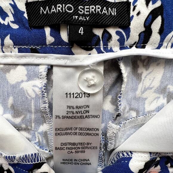 Mario Serrani Blue And White Floral Flat Front Stretchy Shorts Size 4 - Picture 2 of 6